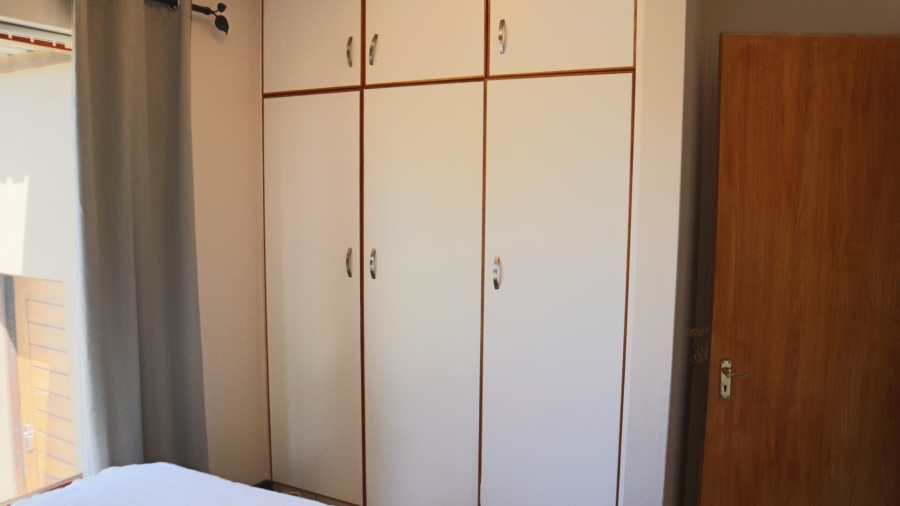 3 Bedroom Property for Sale in Rooi Rivier Rif Western Cape